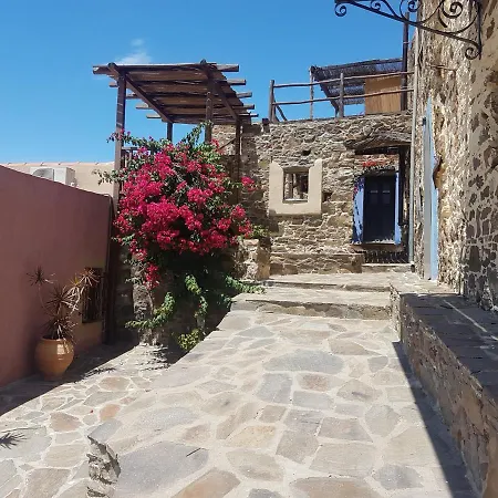 Chios Houses, Beautiful Restored Traditional Stone Houses With An Astonishing Seaview Volissos Exterior photo