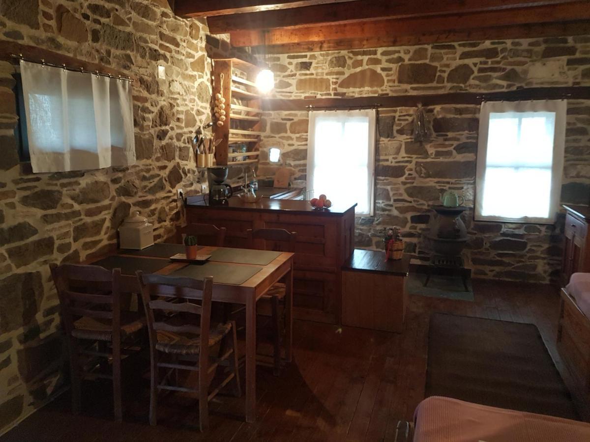 Chios Houses, Beautiful Restored Traditional Stone With An Astonishing Seaview *